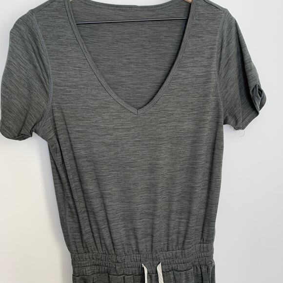 Vuori All Day Women’s Jumpsuit in Charcoal Heather (no size tag) - Picture 12 of 14